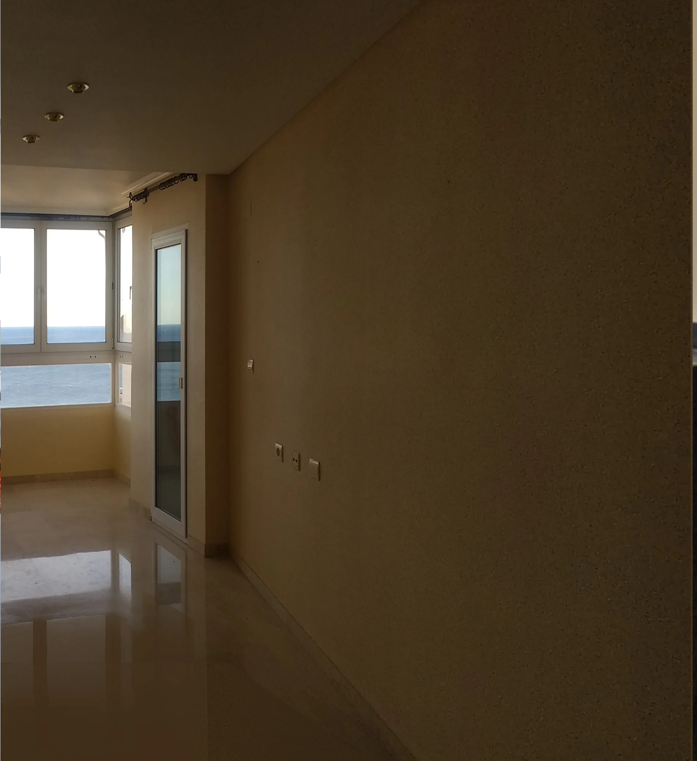 Reforma JyP 4 Antes Reforma piso urbanizacion de playa en Alicante 1 scaled